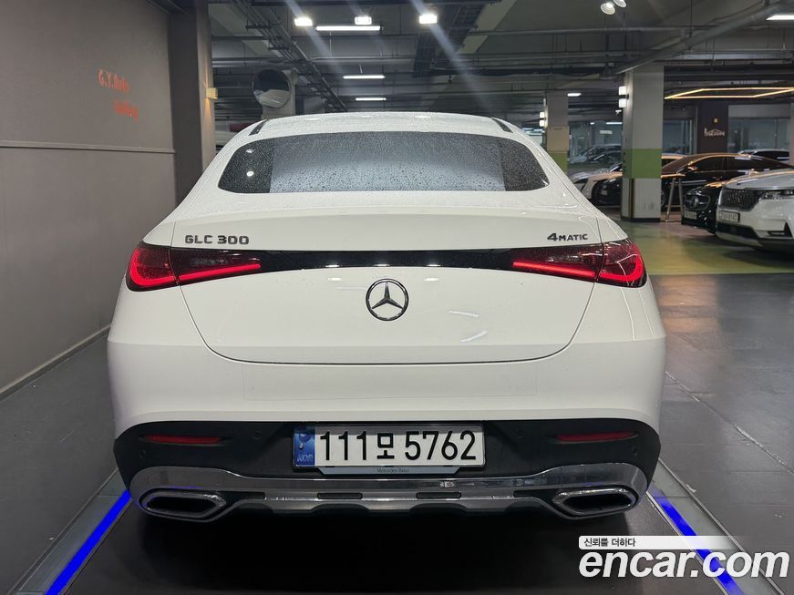 Mercedes-Benz GLC-Class 2025