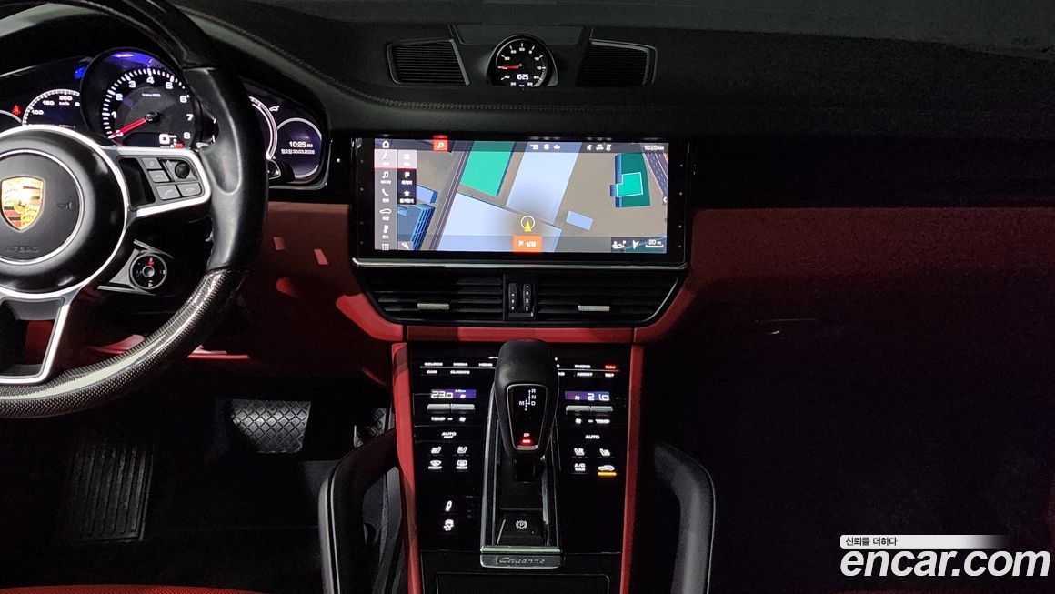 Porsche Cayenne 2021