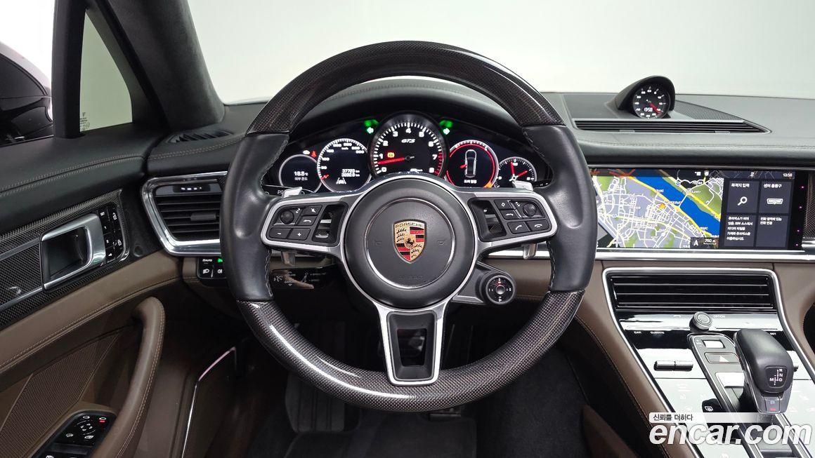 Porsche Panamera 2020