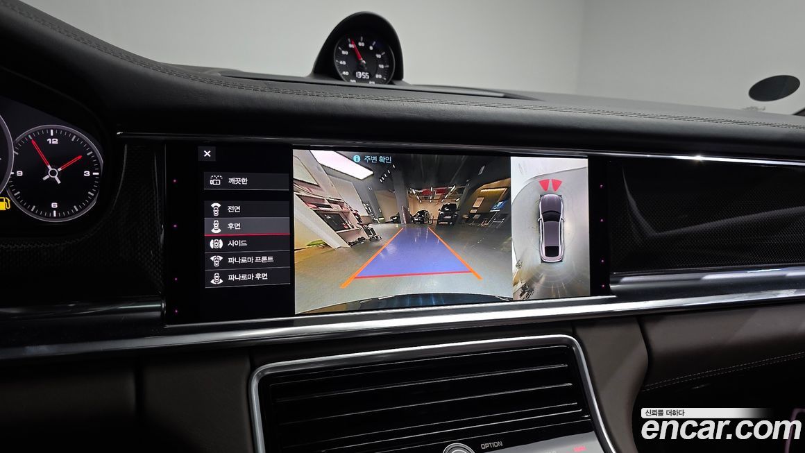 Porsche Panamera 2020