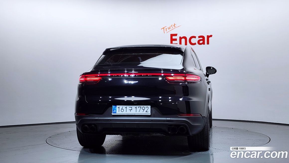 Porsche Cayenne 2020