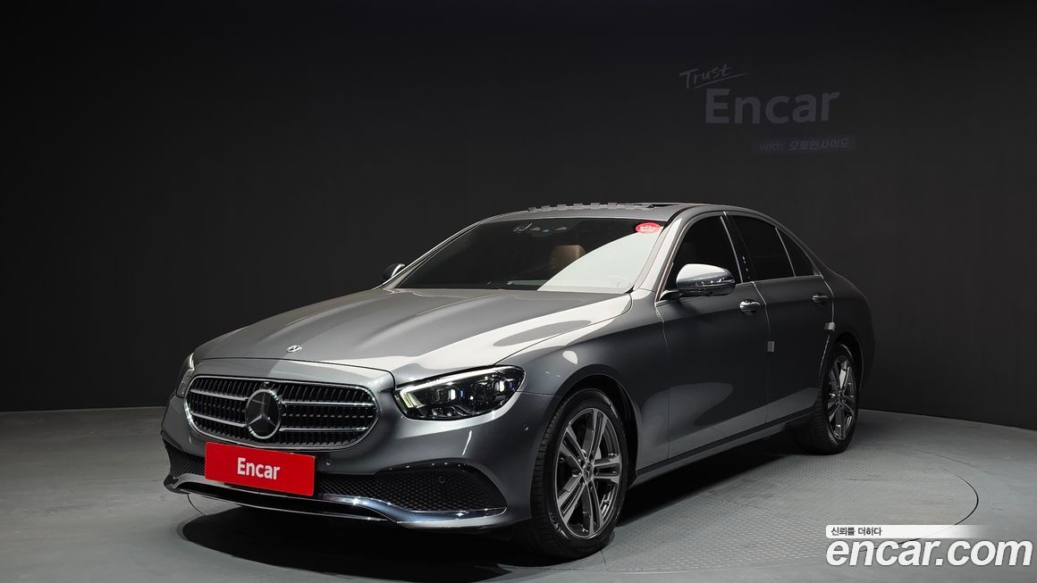 Mercedes-Benz E-Class 2021