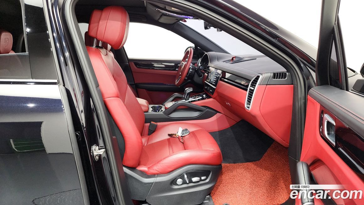 Porsche Cayenne 2020