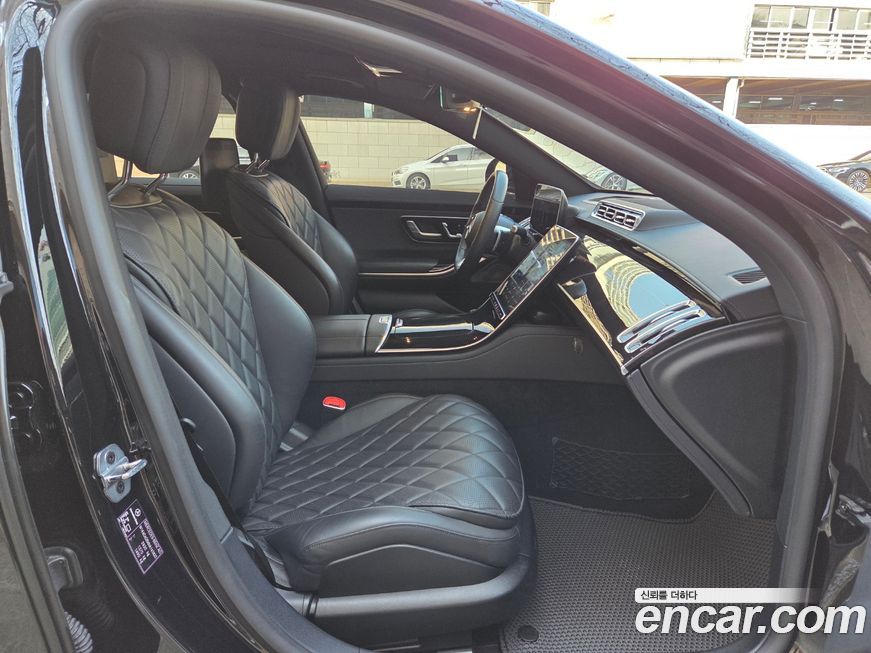 Mercedes-Benz S-Class 2022