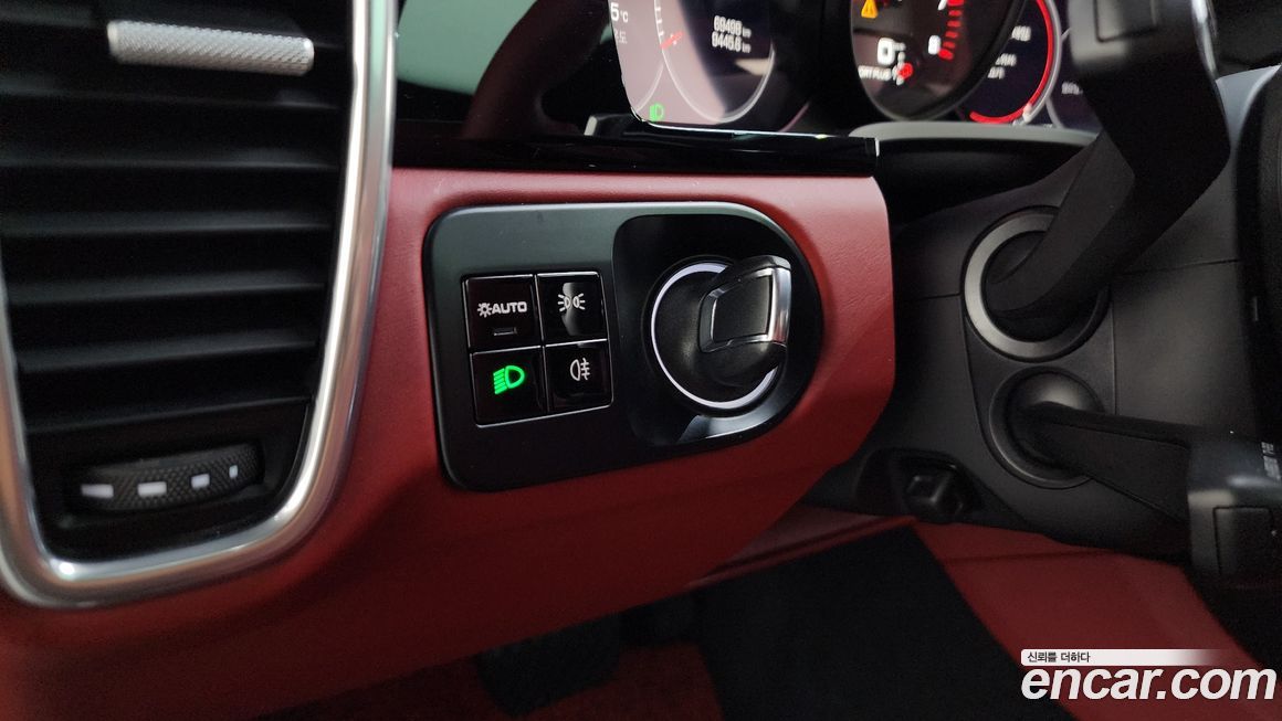 Porsche Cayenne 2020