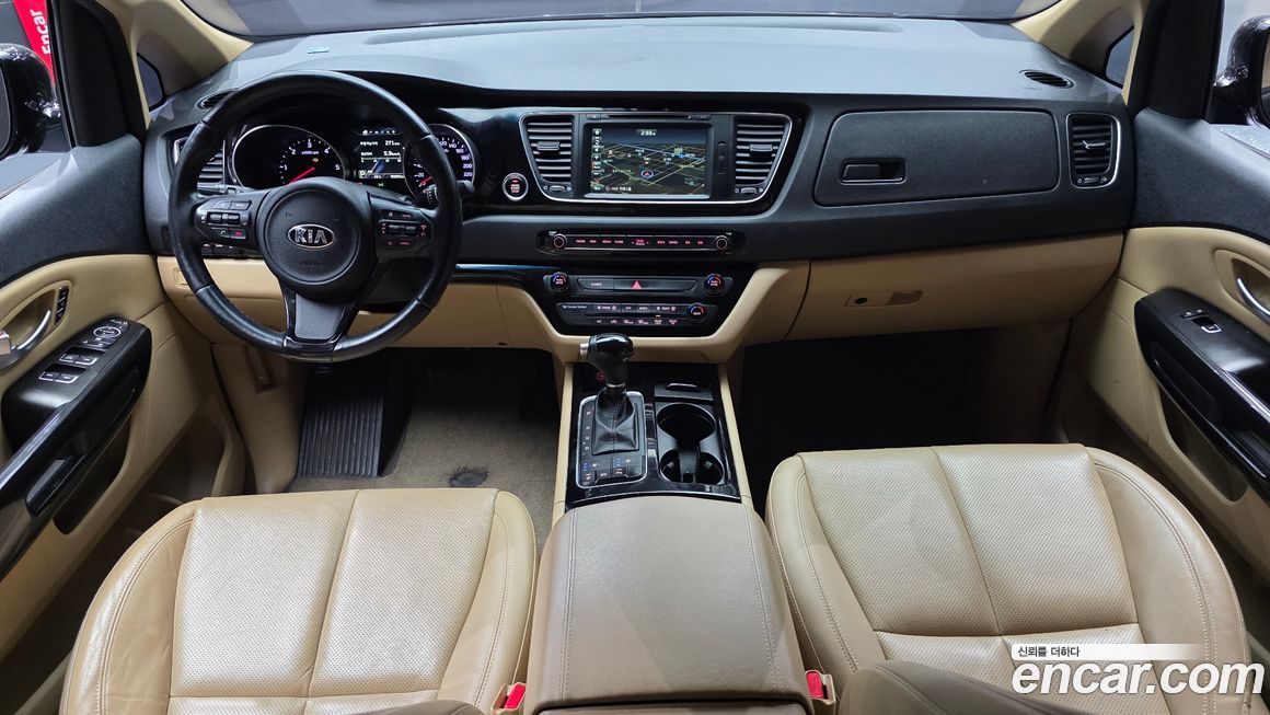 Kia Canival 2015