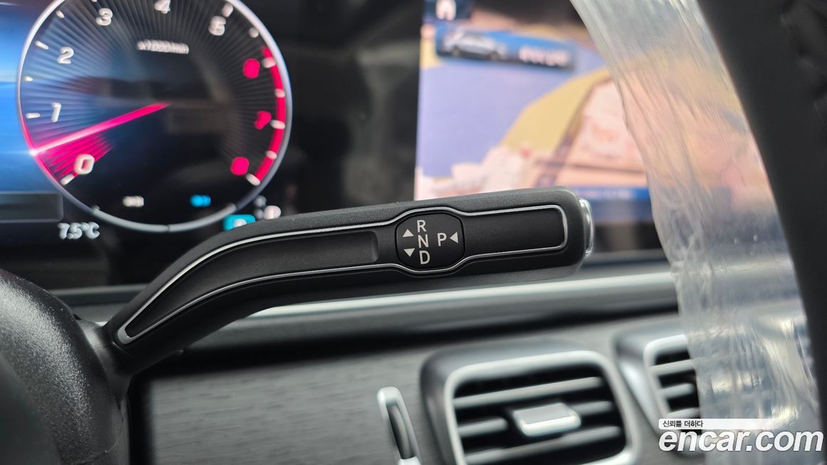 Mercedes-Benz GLE-Class 2025