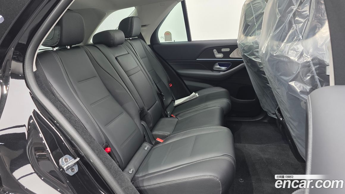 Mercedes-Benz GLE-Class 2025