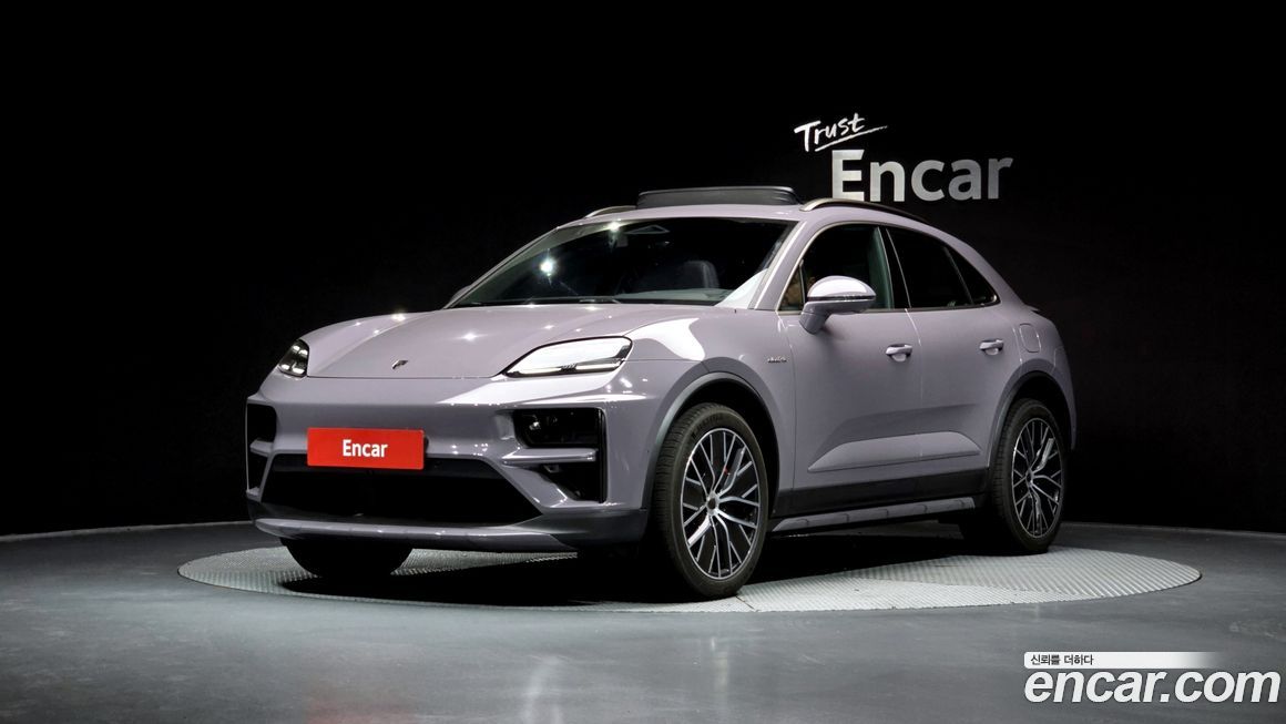 Porsche Macan 2025