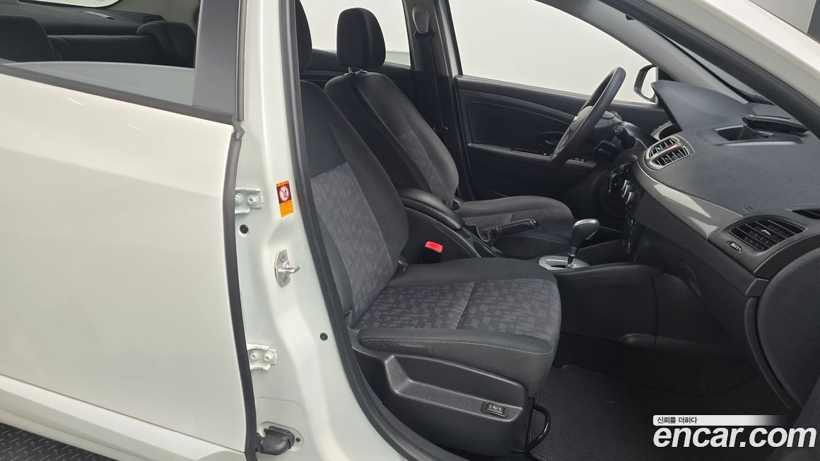 Renault-KoreaSamsung SM3 2015