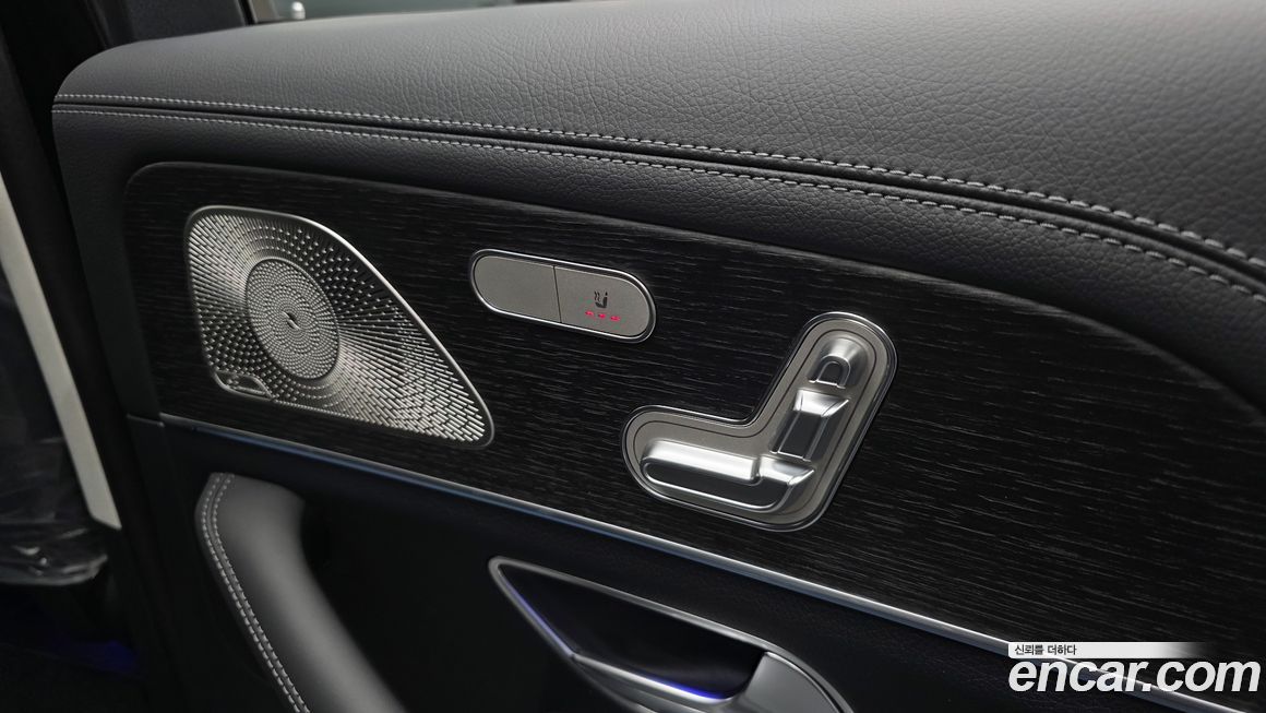 Mercedes-Benz GLE-Class 2025