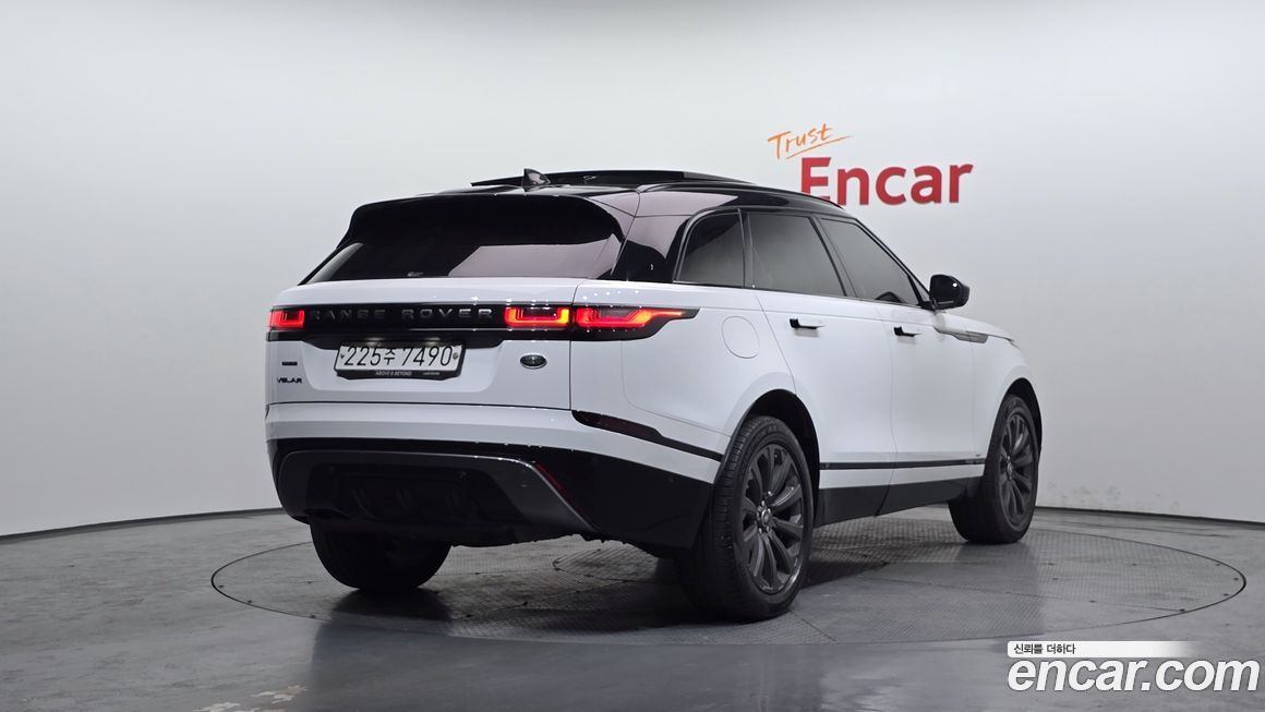 Land Rover Range Rover Velar 2019