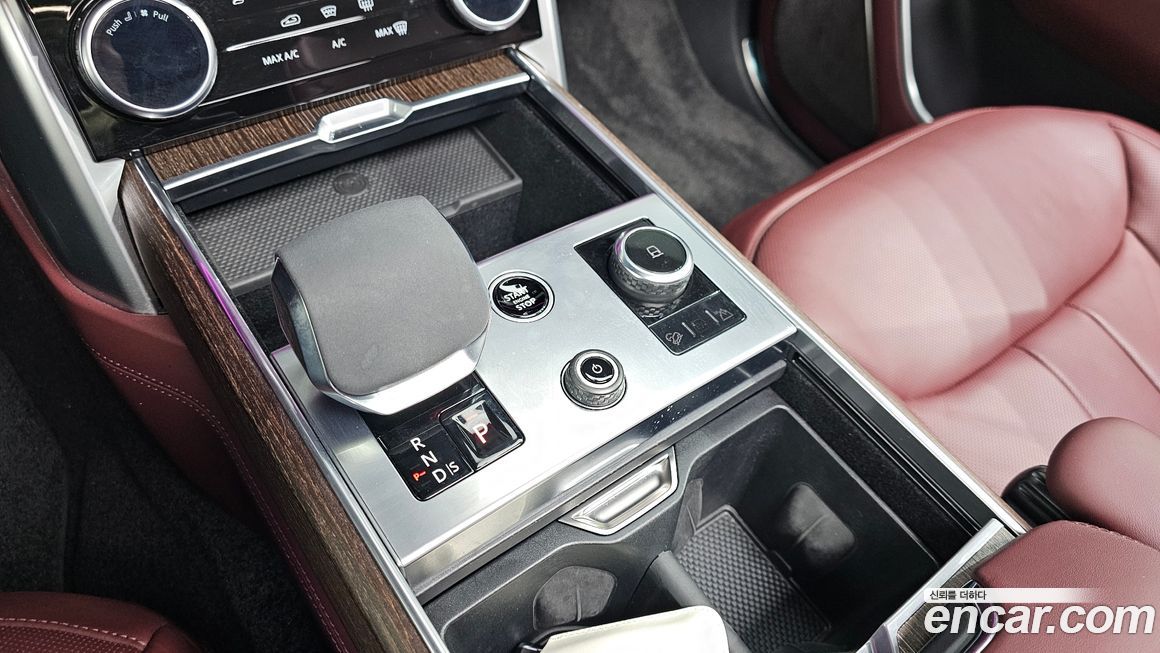 Land Rover Range Rover 2023