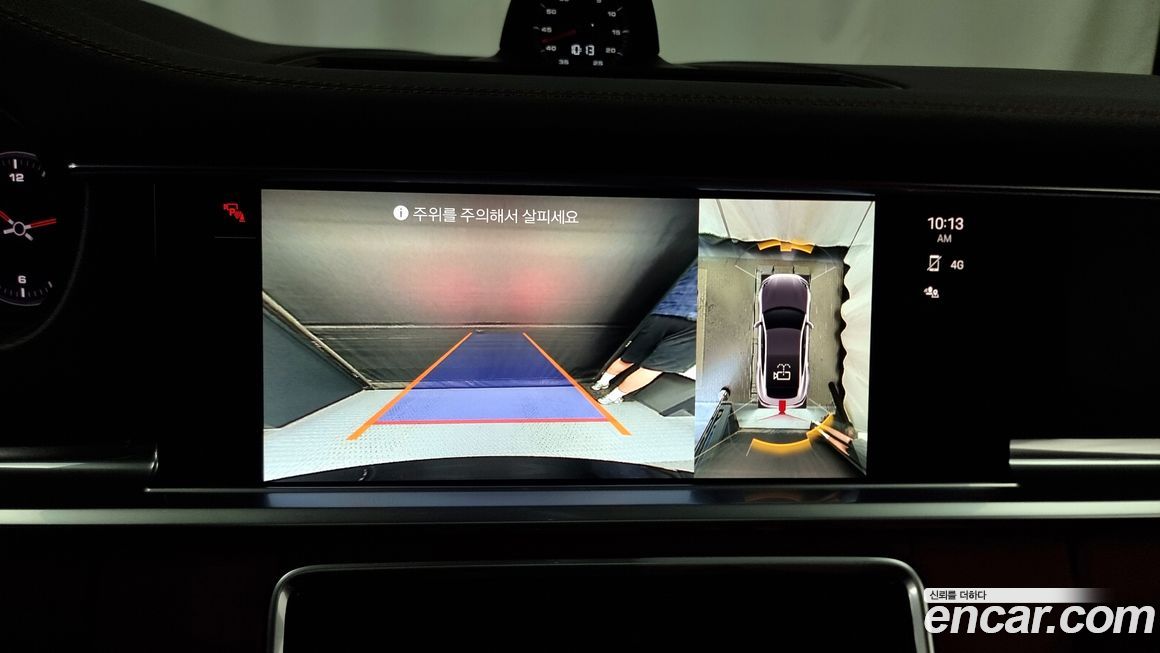 Porsche Panamera 2023