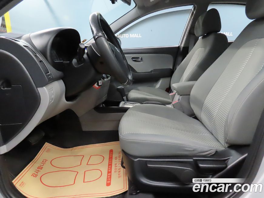 Hyundai AVANTE 2010