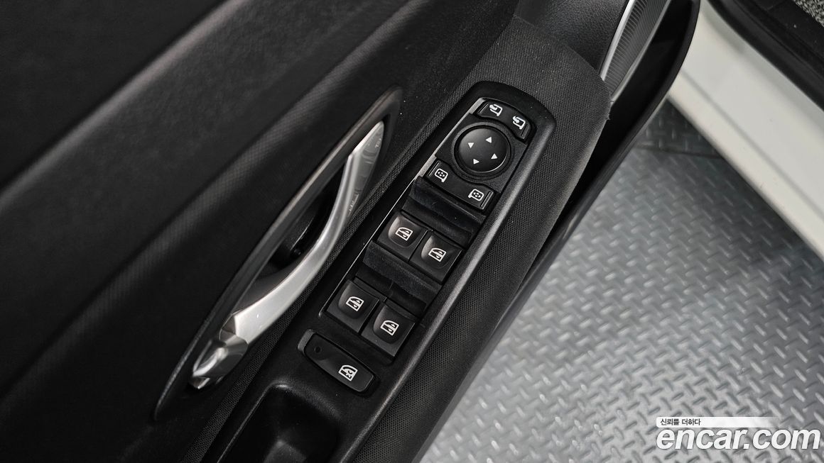 Renault-KoreaSamsung SM3 2015