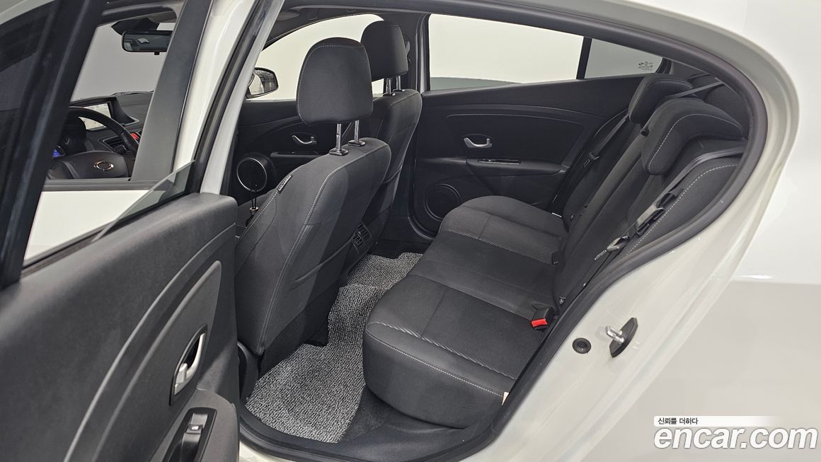 Renault-KoreaSamsung SM3 2015