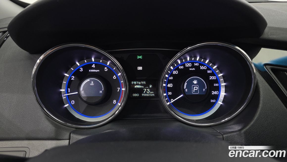 Hyundai Sonata 2010
