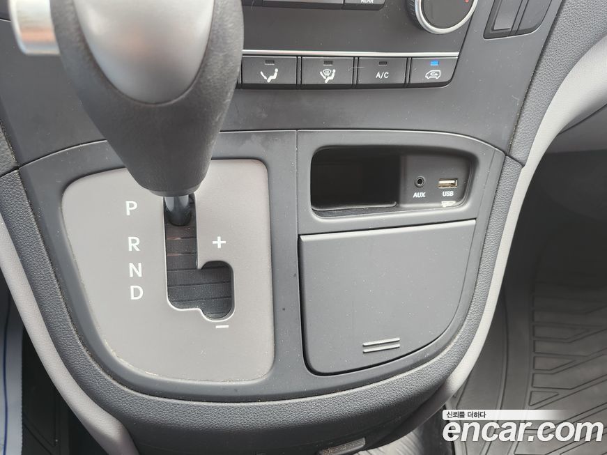Hyundai Starex 2017