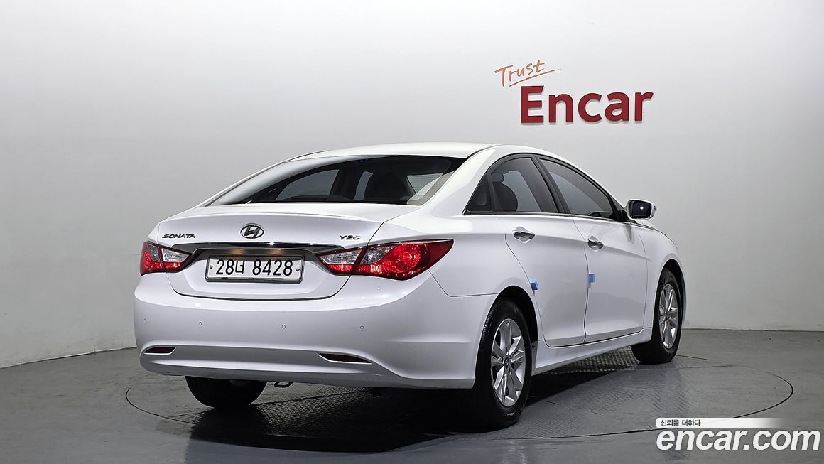Hyundai Sonata 2010