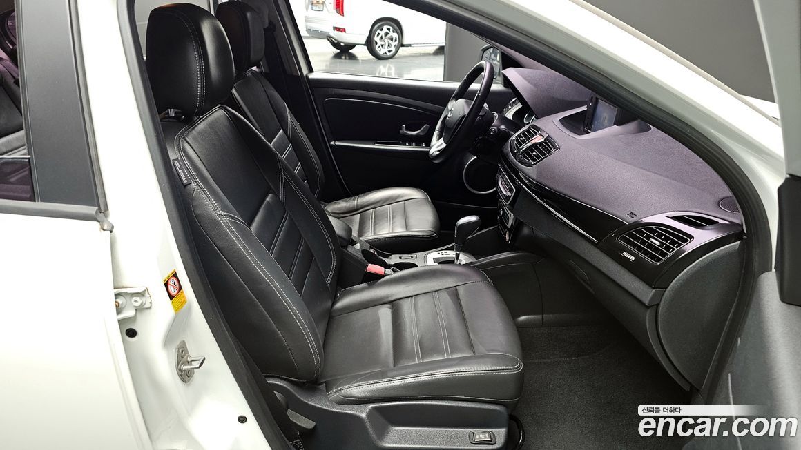 Renault-KoreaSamsung SM3 2016