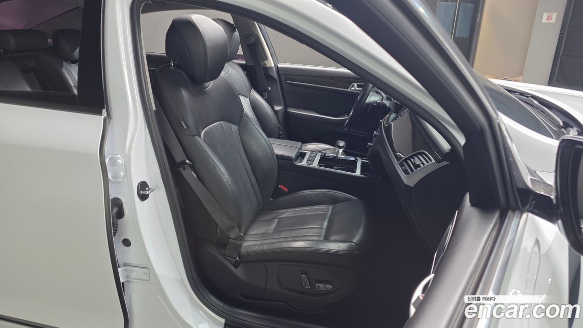 Genesis G80 2017
