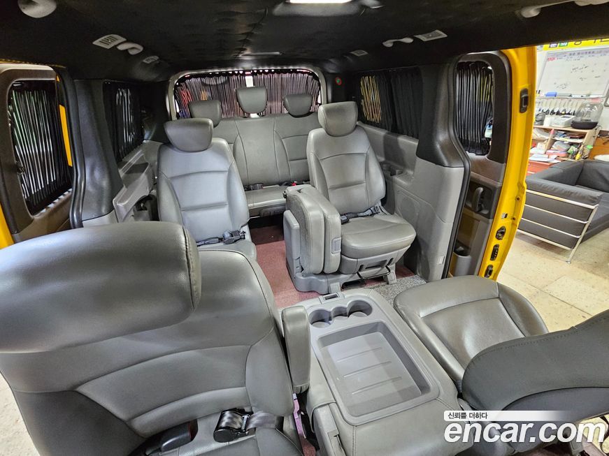 Hyundai Starex 2019