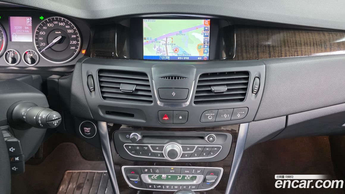 Renault-KoreaSamsung SM5  2011