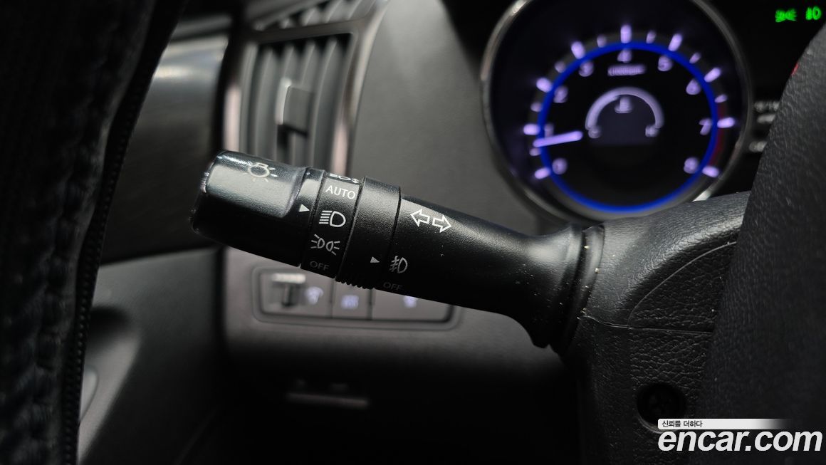 Hyundai Sonata 2012