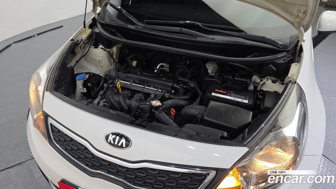 Kia pride 2014