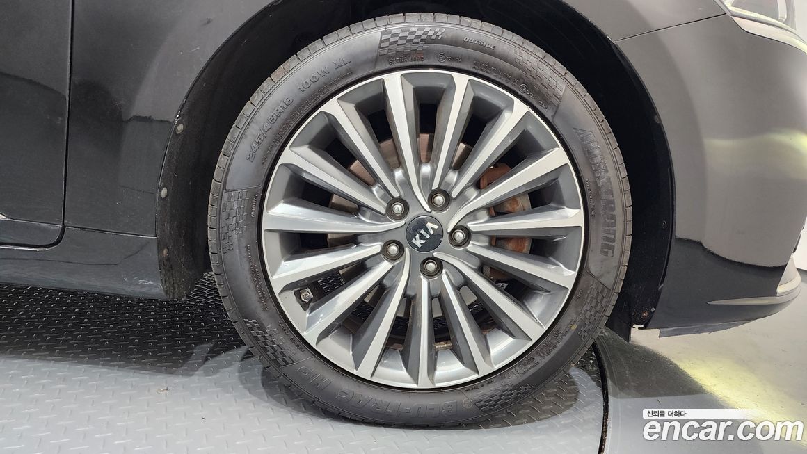 Kia K7 2017