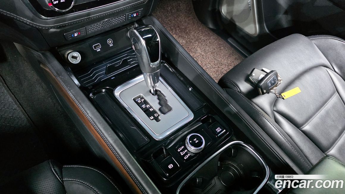 KG_Mobility_Ssangyong Rexton 2018