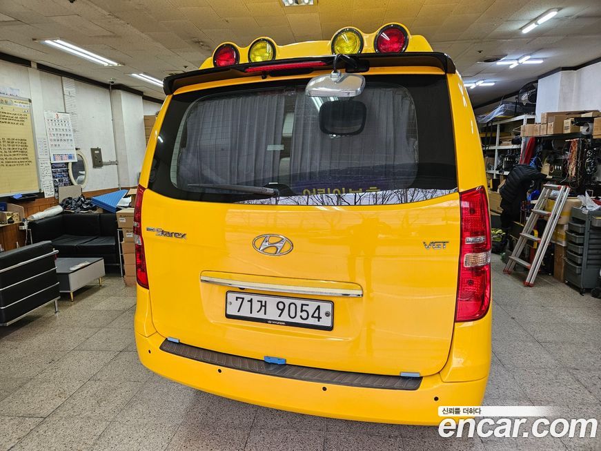 Hyundai Starex 2019