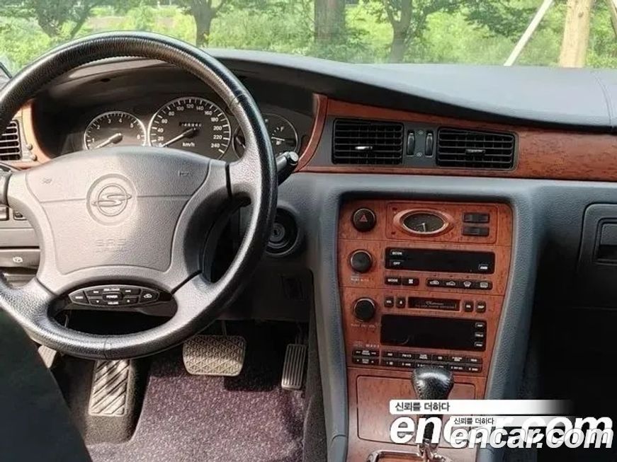 KG_Mobility_Ssangyong Chairman 2002