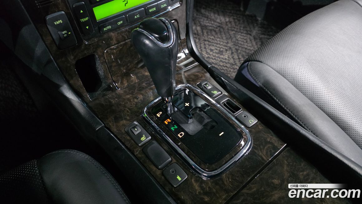 Hyundai Equus 2007