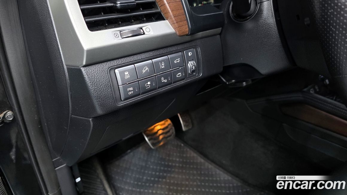 KG_Mobility_Ssangyong Rexton 2018