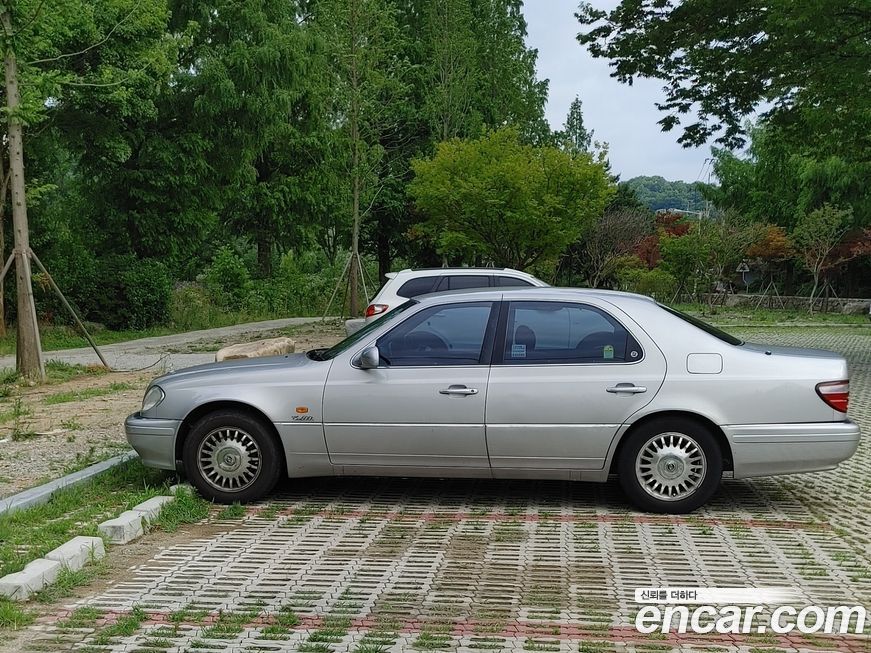 KG_Mobility_Ssangyong Chairman 2002