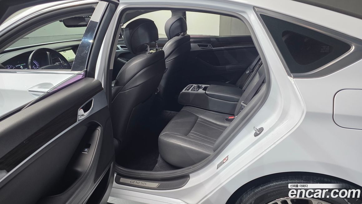 Genesis G80 2017