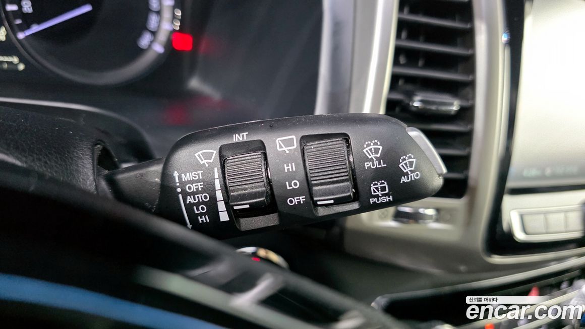 KG_Mobility_Ssangyong Rexton 2018