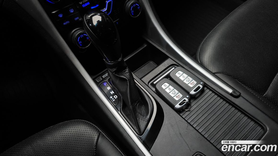 Hyundai Sonata 2012