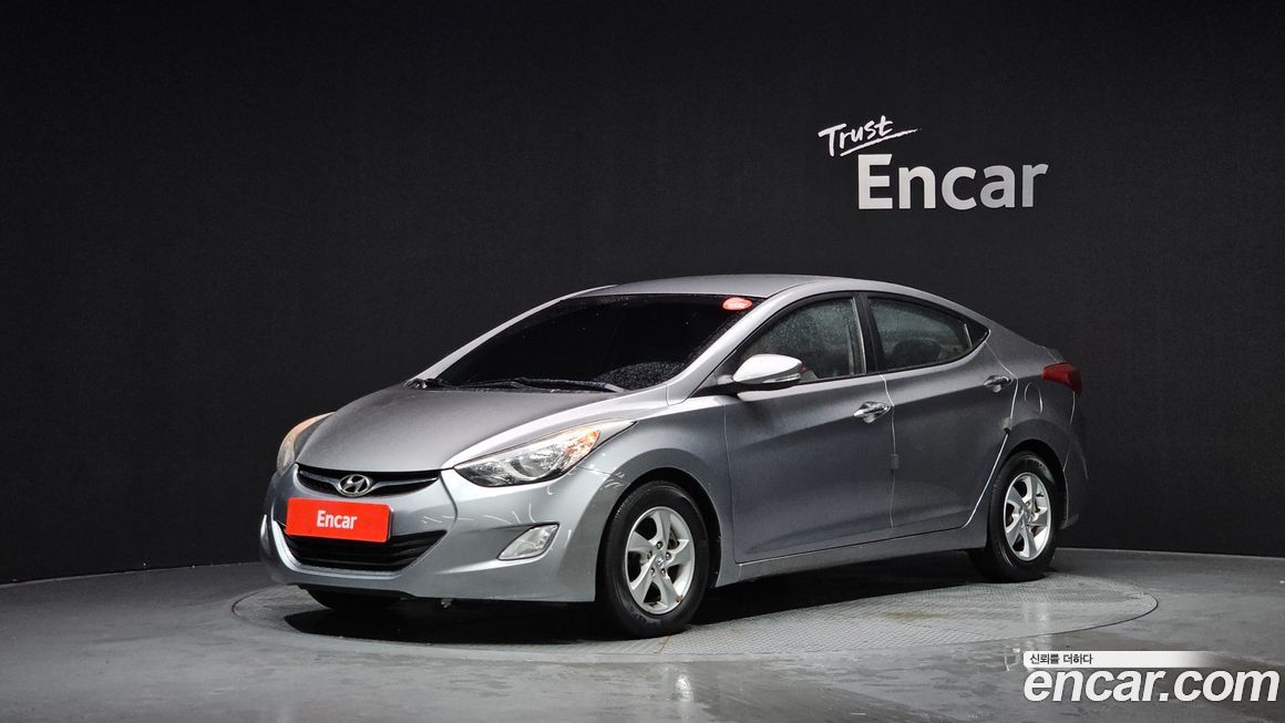 Hyundai AVANTE 2011