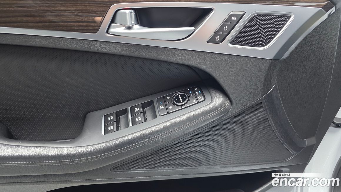 Genesis G80 2017