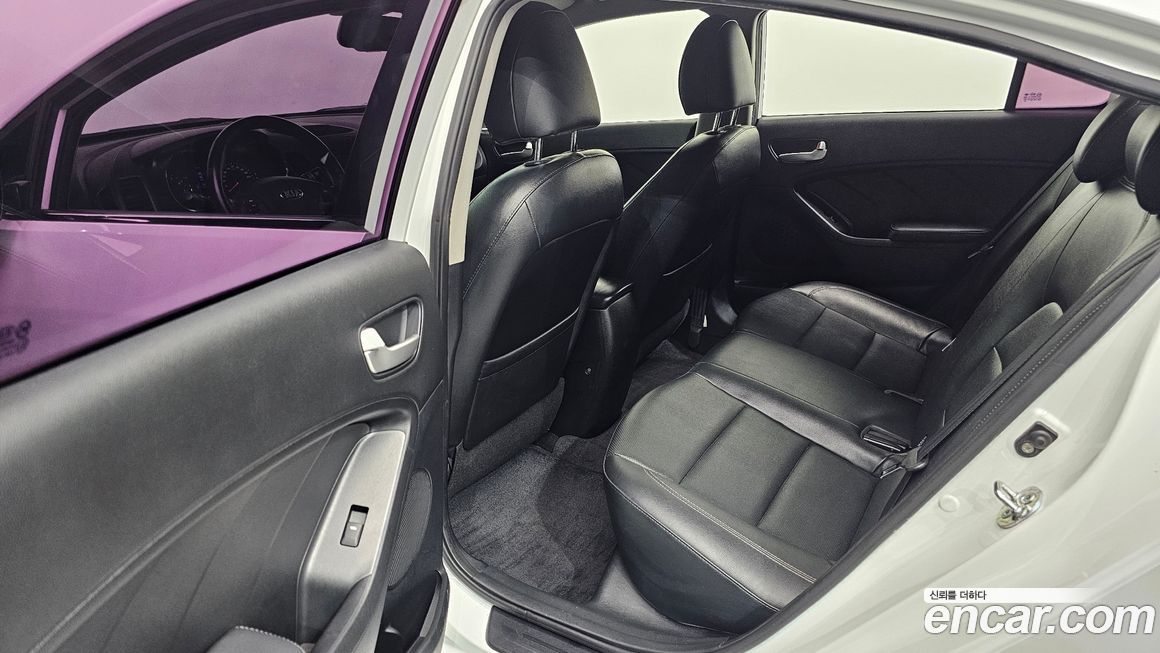 Kia K3 2013