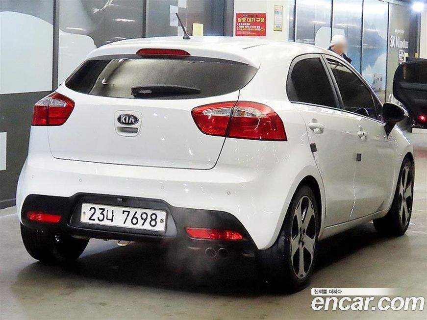 Kia pride 2014