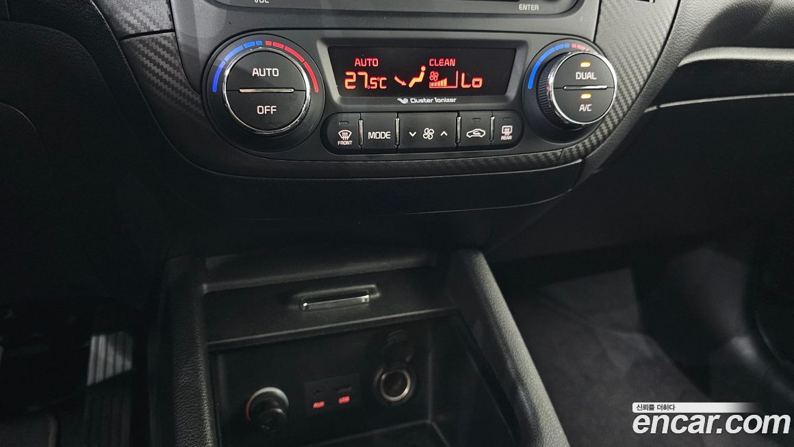 Kia K3 2013