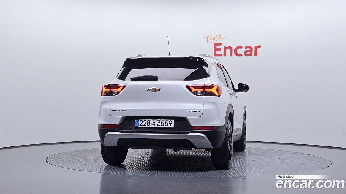 ChevroletGMDaewoo Trailblazer 2021