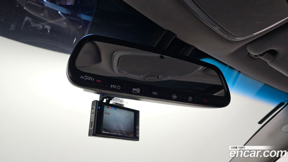 Hyundai Genesis 2012