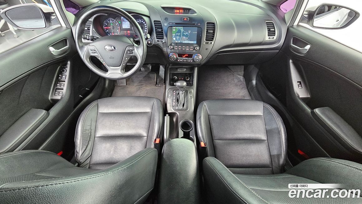 Kia K3 2013