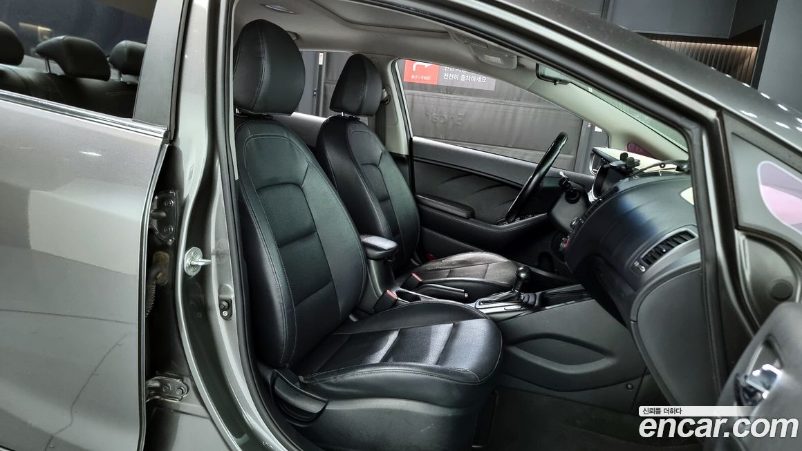 Kia K3 2013