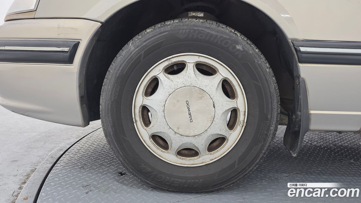 ChevroletGMDaewoo Prince 1994